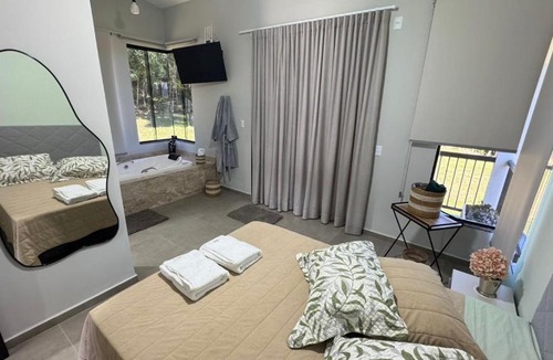 Pedras Grandes House | Cabana com hidromassagem em Reserva Natural