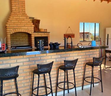 Porangaba Ski Chalet | Cabana Completa Jacuzzi, Piscina, Área Gourmet em Porangaba