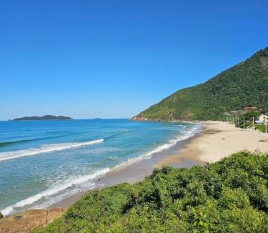 Rio das Pacas House | Cabana Romântica vista mar com duas spas privativas