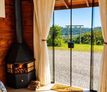 Campo Alegre House | Cabana Rural com Vista Panorâmica das Montanhas