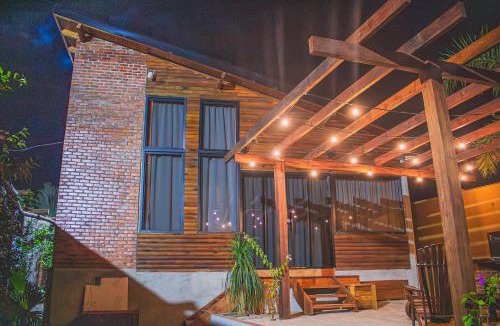 Autodromo Ski Chalet | Cabana Texas Estilo Country com Hidro e Lareira