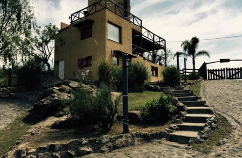 Villa Carlos Paz Cabin | Cabin in Carlos Paz with swimming pool