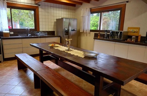 Tijucas do Sul Cottage | Cabin | Pool | Lake | Pet-friendly | 50 min from Curitiba