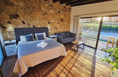 Lujan de Cuyo Cabin | Cabin Vineyard Retreat in Mendoza