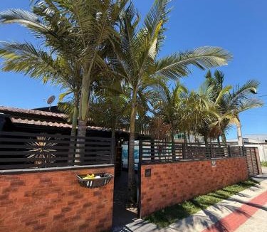 Itapoa House | Cantinho das Palmeiras Linda casa c piscina, p 12 pessoas, sossego