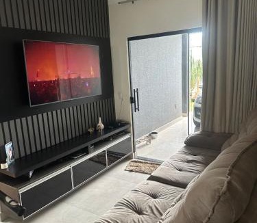 Arapongas House | Casa 2 Quartos Arapongas Excelente Localização
