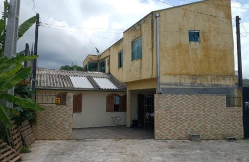 Matinhos Hostel | Casa 70 Hostel 350m da praia Balneario Flamingo