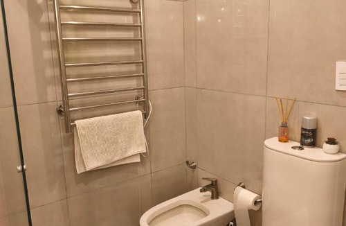 Loma Negra House | Casa amplia con pileta y jardín, Villa Fortabat