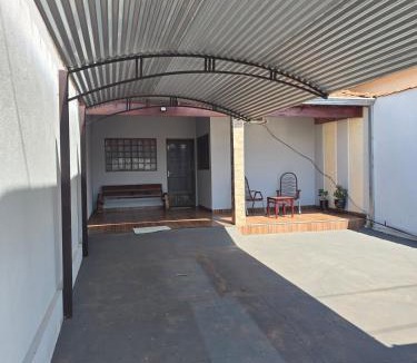 Vila Messias House | Casa aconchegante A , 4 minutos do thermas