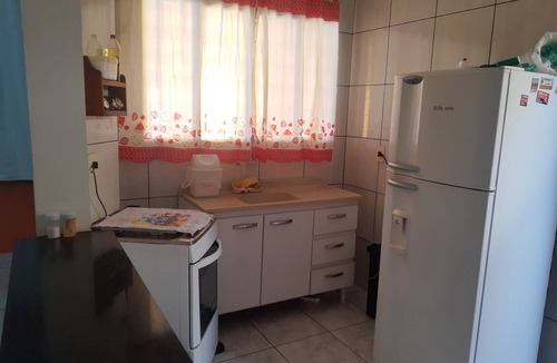 Londrina House | Casa Aconchegante com Garagem