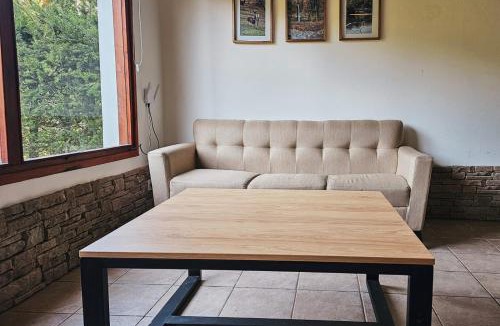 Angostura House | Casa AICU
