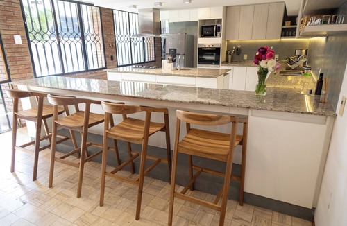 Mendoza City Center Villa | Casa Alma - Luxury Home