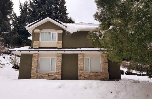 Playa Bonita House | Casa altos de Quinchahuala en barrio privado Bariloche