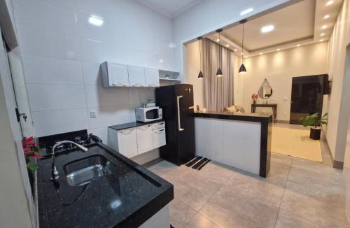 Barretos House | Casa Alves Próx Hospital do Amor Com Suíte e Ar