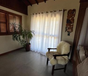 Laguna House | Casa Amendoeira - Rua da Praia Grande - Laguna-SC