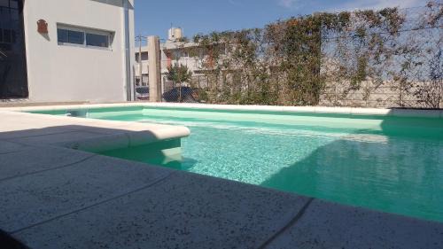 Tandil House | Casa Amplia, Luminosa con Quincho y Pileta!
