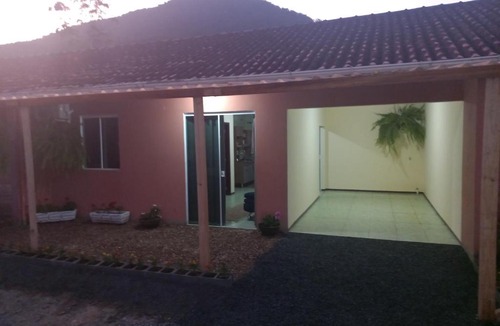 Pomerode Apartment | Casa Bromélia - 2 Quartos