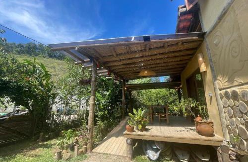 Horto Other | Casa Bromélia - Bioconstrução em Ubatuba