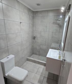 Lujan House | Casa céntrica, a cuadras de la Basílica!