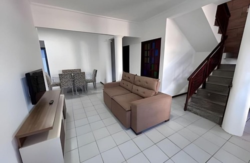 Sao Conrado House | Casa c/AR, 4/4, mt espaçosa em ótima localização