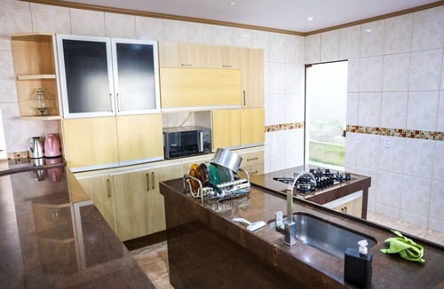 Jardim Esperanca House | Casa c Piscina e Churrasqueira no Jardim Esperança