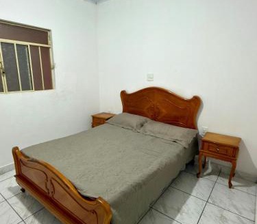 Vila Belo Horizonte House | Casa central, com 2 quartos e até 2 carros