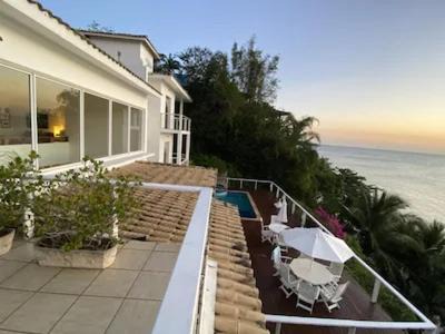 Feiticeira House | Casa cinematográfica de frente para o mar na Feiticeira