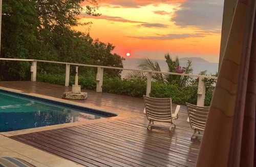 Feiticeira House | Casa cinematográfica de frente para o mar na Feiticeira