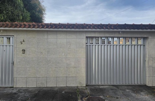 Manaus House | casa com dois quartos, conforto e privacidade