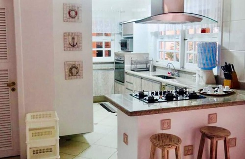 Juquehy House | Casa com lazer a 2 minutos da Praia de Juquehy