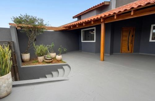 Ourinhos House | Casa com piscina, ar cond em bairro nobre