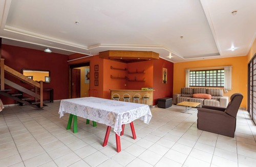 Mairipora House | Casa com piscina, churrasqueira, Wi-Fi e garagem