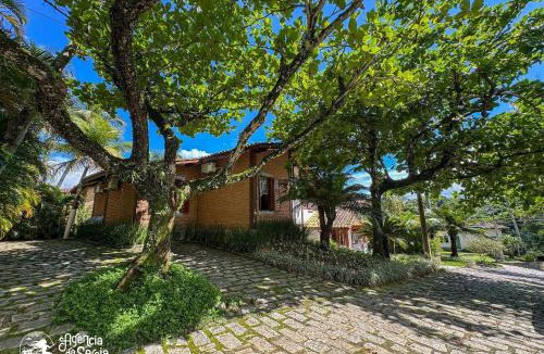 Portinho House | Casa com piscina em condomínio beira-mar