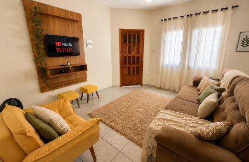 Ourinhos House | Casa com quintal | Perto do Horto c/ar e garagem
