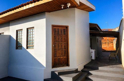 Ourinhos House | Casa com quintal | Perto do Horto c/ar e garagem