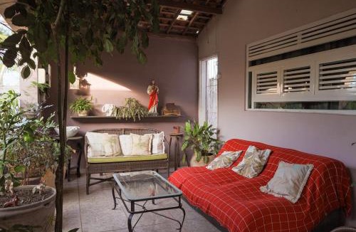 Bonito House | Casa com Varanda, Quintal e Churrasqueira em Bonito PE