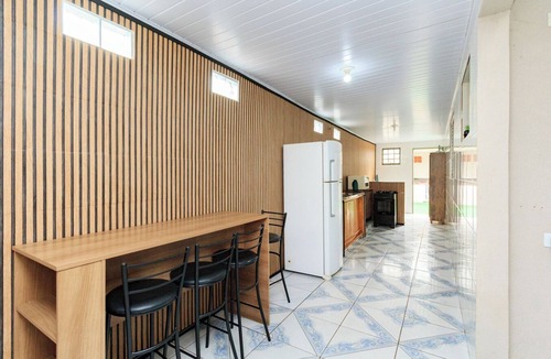 Londrina House | Casa com Wi-Fi, jacuzzi, garagem e petfriendly