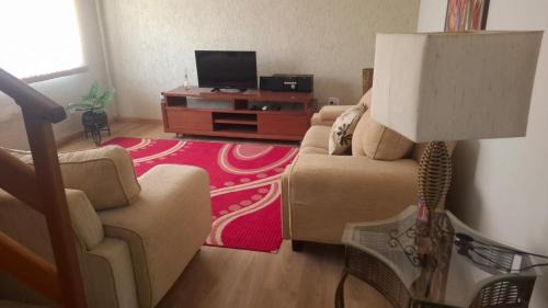 Araraquara House | Casa completa com churrasqueira, quintal e hidromassagem próxima ao shopping e centro de Araraquara