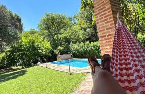 Las Rosas House | Casa completa con piscina a 600 metros de plaza de Villa de las Rosas