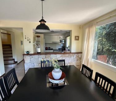 Carilo House | Casa con pileta en el Bosque de Cariló - Ideal Familias