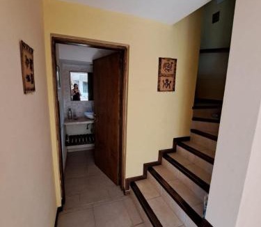 Carilo House | Casa con pileta en el Bosque de Cariló - Ideal Familias