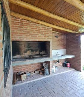 Los Pozos House | Casa con pileta y jardin Traslasierra