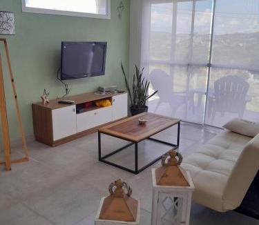 Potrero de los Funes House | Casa con piscina y vistas a las sierras en Potrero de los Funes- Casa Sawa