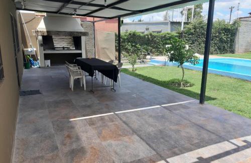 Vistalba House | Casa con Piscina en Vistalba para 8 personas