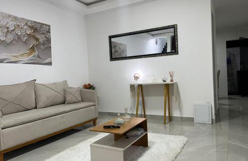 Vargem Pequena House | Casa de alto padrão perto da praia