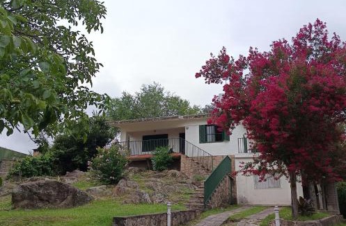 Comuna Estancia Vieja House | Casa de Beto Estancia Vieja