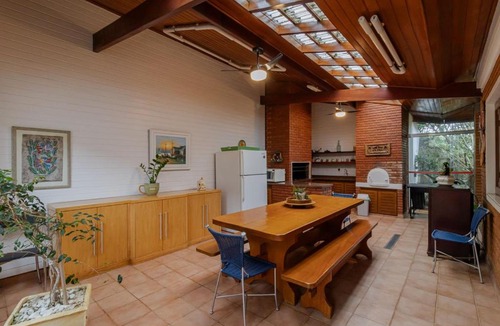 Atibaia House | Casa de Campo com Lago, Piscinas Jacuzzi e Sauna