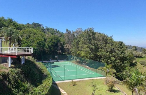 Atibaia House | Casa de Campo com Lago, Piscinas Jacuzzi e Sauna