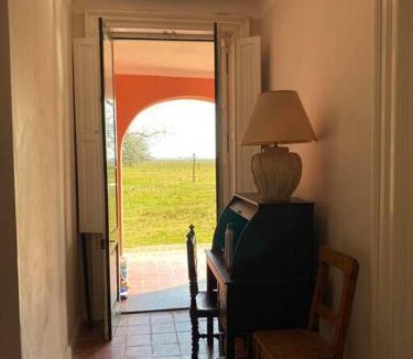 Gowland House | Casa de campo “Los Ombues”