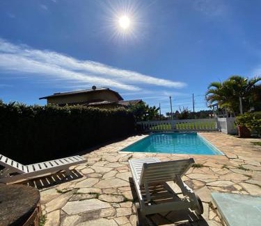 Sao Roque House | Casa de Madeira com Piscina - NATAL E ANO NOVO - PetFriendly
